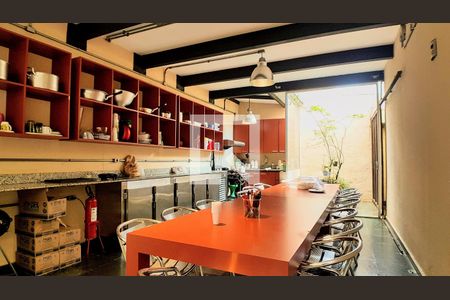 Casa à venda com 658m², 15 quartos e 3 vagas