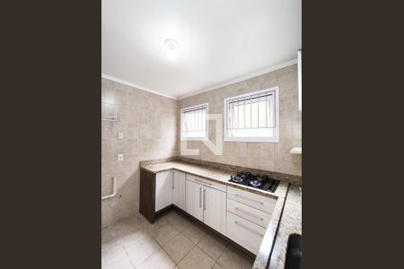 Apartamento à venda com 52m², 2 quartos e 1 vaga Apartamento à venda com 52m², 2 quartos e 1 vagaCozinha e Área de Serviço