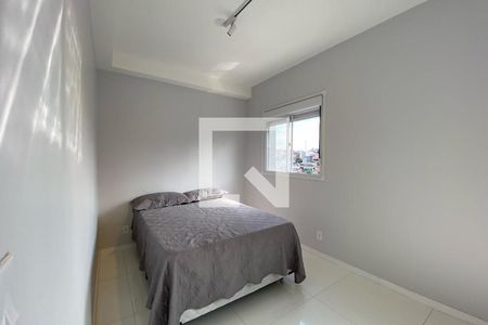 Quarto de kitnet/studio para alugar com 1 quarto, 32m² em Parque Reboucas, São Paulo