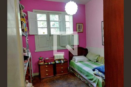 Casa à venda com 3 quartos, 320m² em Sagrada Família, Belo Horizonte