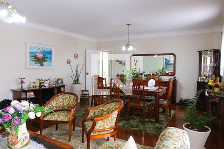 Sala de apartamento à venda com 3 quartos, 137m² em Jardim Sílvia, Santo André