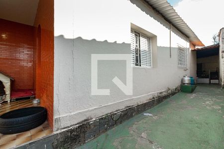 Casa para alugar com 3 quartos, 320m² em Santa Cruz, Belo Horizonte