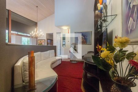 Casa à venda com 5 quartos, 390m² em São Bento, Belo Horizonte