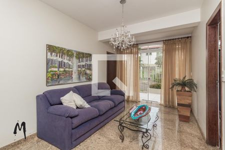 Casa à venda com 4 quartos, 344m² em São Luiz, Belo Horizonte