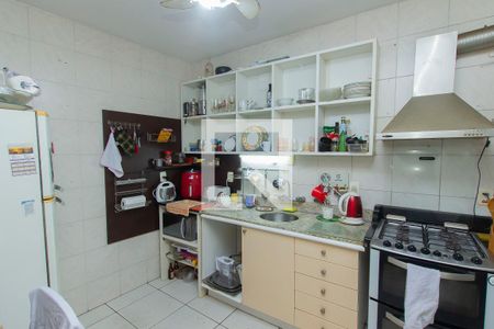 Cozinha de apartamento à venda com 3 quartos, 97m² em Bela Vista, Porto Alegre