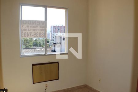 Quarto 1 de apartamento à venda com 3 quartos, 57m² em Pechincha, Rio de Janeiro