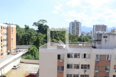 Vista quarto 1 de apartamento à venda com 3 quartos, 57m² em Pechincha, Rio de Janeiro