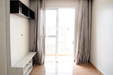 Sala de apartamento para alugar com 2 quartos, 45m² em Graça, Cotia