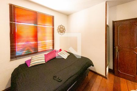 Quarto 1 de apartamento para alugar com 2 quartos, 65m² em Padre Eustáquio, Belo Horizonte