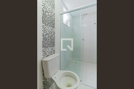 Banheiro de apartamento para alugar com 1 quarto, 36m² em Parque Paineiras, São Paulo