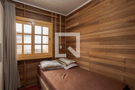 Quarto 3 de casa à venda com 5 quartos, 300m² em Sarandi, Porto Alegre