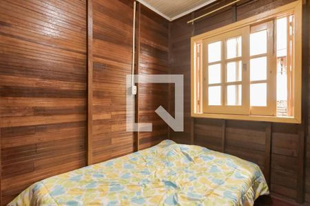 Quarto 1 de casa à venda com 5 quartos, 300m² em Sarandi, Porto Alegre