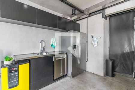 Cozinha de apartamento para alugar com 2 quartos, 107m² em Itaim Bibi, São Paulo