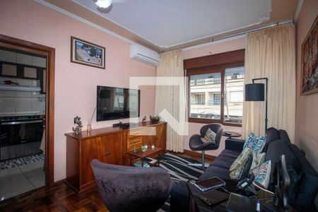 Sala de apartamento à venda com 2 quartos, 65m² em Passo da Areia, Porto Alegre