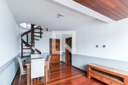 Sala de apartamento para alugar com 1 quarto, 85m² em Auxiliadora, Porto Alegre