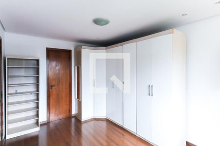 Quarto de apartamento à venda com 1 quarto, 85m² em Auxiliadora, Porto Alegre