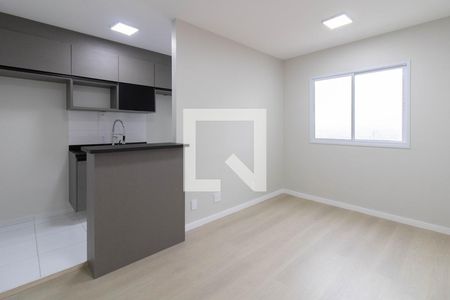 Sala de apartamento para alugar com 2 quartos, 43m² em Vila Gustavo, São Paulo