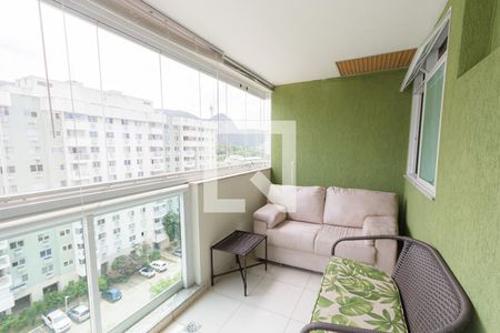 Varanda de apartamento à venda com 2 quartos, 67m² em Camorim, Rio de Janeiro