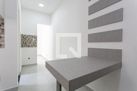 Studio - Mesa de apartamento para alugar com 1 quarto, 30m² em Parque da Mooca, São Paulo