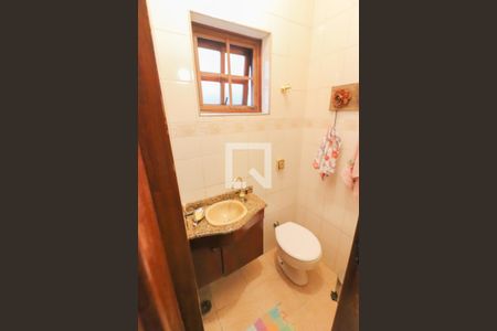 Lavabo de casa à venda com 3 quartos, 180m² em Jardim Ester Yolanda, São Paulo