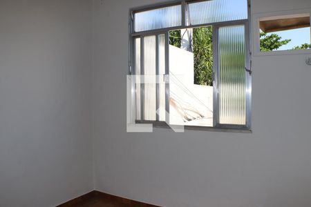 Quarto 1 de casa para alugar com 2 quartos, 75m² em Tanque, Rio de Janeiro
