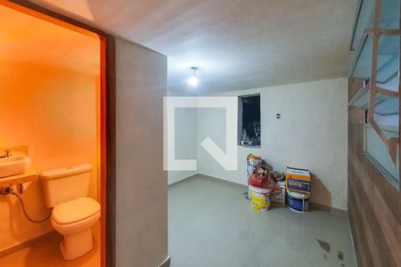 Lavabo de casa à venda com 3 quartos, 168m² em Vila Nair, São Paulo