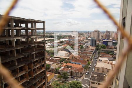 Vista da varanda (lado direito) de apartamento para alugar com 3 quartos, 128m² em Centro, Ribeirão Preto
