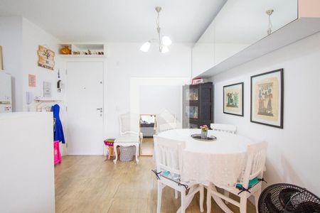 Sala de apartamento para alugar com 2 quartos, 48m² em Presidente Altino, Osasco