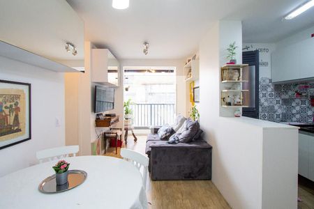 Sala de apartamento para alugar com 2 quartos, 48m² em Presidente Altino, Osasco