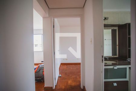 Corredor - Quartos de apartamento à venda com 2 quartos, 69m² em Bosque da Saúde, São Paulo