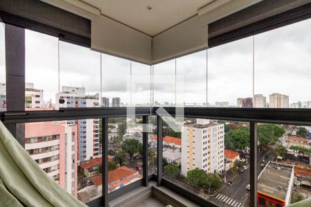 Varanda de kitnet/studio à venda com 1 quarto, 51m² em Indianópolis, São Paulo