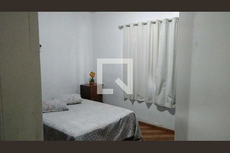 Casa à venda com 3 quartos, 360m² em Sagrada Família, Belo Horizonte