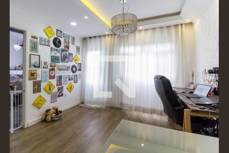 Sala de casa para alugar com 2 quartos, 80m² em Vila Sao Paulo, Mogi das Cruzes