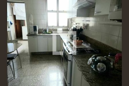 Apartamento à venda com 178m², 4 quartos e 2 vagas