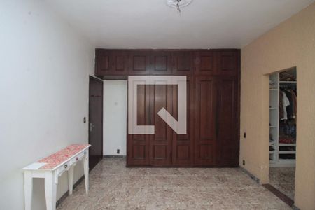 Casa à venda com 3 quartos, 240m² em Palmares, Belo Horizonte