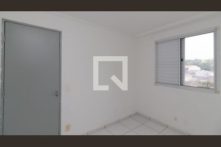 Quarto 2 de apartamento à venda com 2 quartos, 45m² em Vila Talarico, São Paulo