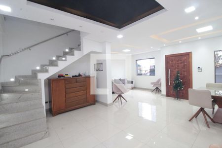 Casa à venda com 4 quartos, 240m² em Nova Vista, Belo Horizonte