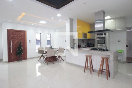 Casa à venda com 4 quartos, 240m² em Nova Vista, Belo Horizonte