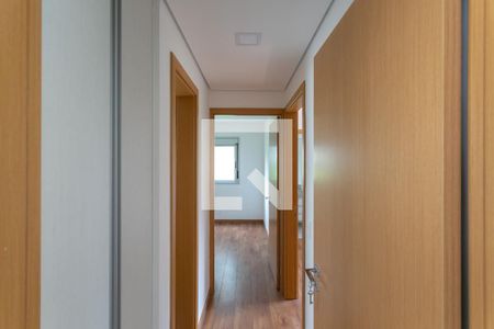 Corredor de apartamento à venda com 2 quartos, 65m² em Boa Viagem, Belo Horizonte