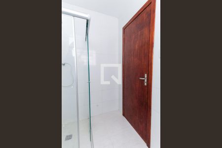 Banheiro de kitnet/studio à venda com 1 quarto, 29m² em Centro Histórico, Porto Alegre