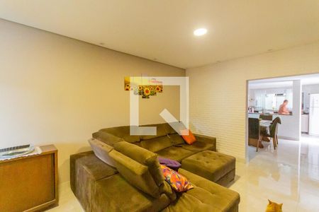 Sala de casa à venda com 3 quartos, 200m² em Cidade São Jorge, Santo André