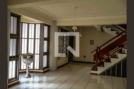 Sala de casa para alugar com 4 quartos, 534m² em Vila Assunção, Porto Alegre