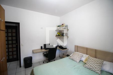 Quarto 1 de casa à venda com 2 quartos, 152m² em Vila Esperança, São Paulo