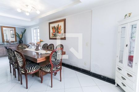 Sala de casa à venda com 3 quartos, 407m² em Ipanema, Porto Alegre