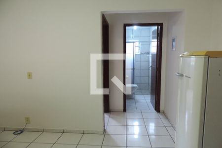 Sala de apartamento para alugar com 1 quarto, 40m² em Pantanal, Florianópolis