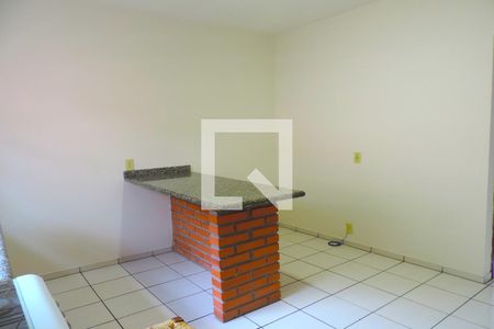 Sala de apartamento para alugar com 1 quarto, 40m² em Pantanal, Florianópolis