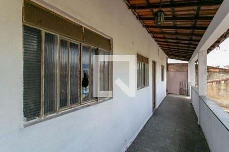 Varanda de casa à venda com 2 quartos, 360m² em Floramar, Belo Horizonte