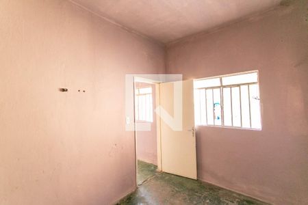 Quarto 2 de casa à venda com 2 quartos, 360m² em Floramar, Belo Horizonte