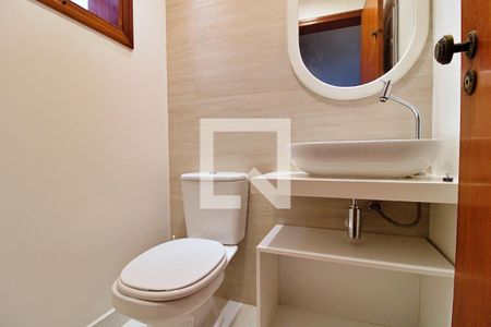Lavabo de casa para alugar com 3 quartos, 180m² em Jardim Lar Sao Paulo, São Paulo