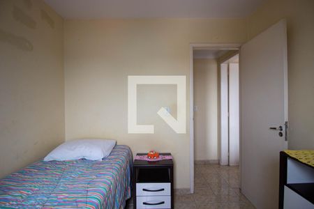 Quarto 2 de apartamento à venda com 3 quartos, 70m² em Vila Taquari, São Paulo